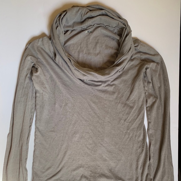 Long Sleeve Cowl Neck Top - Picture 1 of 1